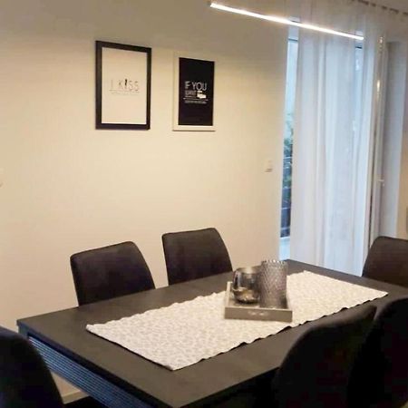 Apartman Ivana Podgora Bagian luar foto