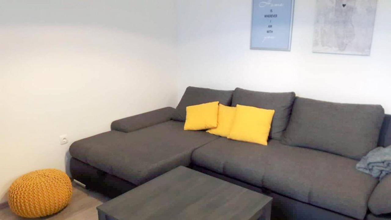 Apartman Ivana Podgora Bagian luar foto