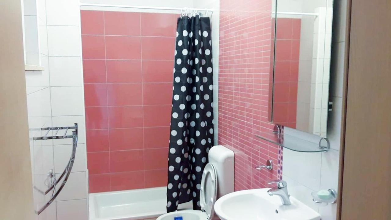 Apartman Ivana Podgora Bagian luar foto
